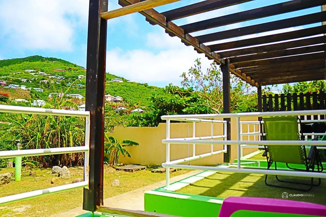 Over The Hill Residence La Savane