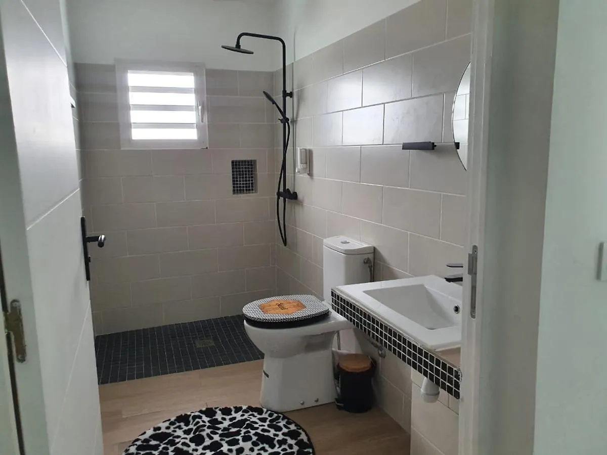 ** Guest house Over The Hill Residence La Savane Sint Maarten/Saint Martin